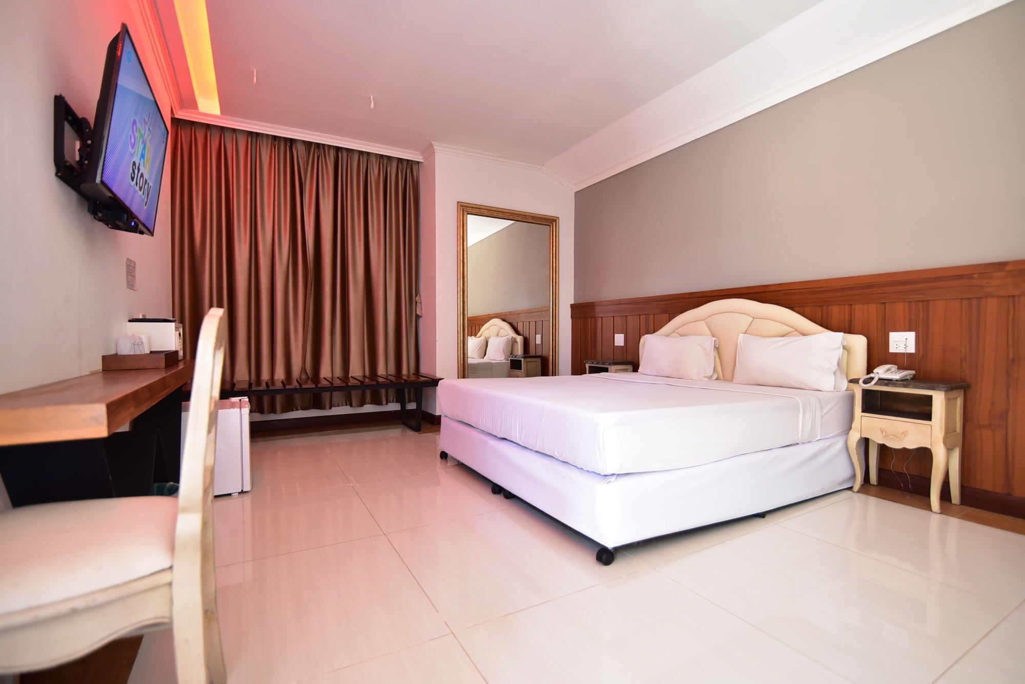 Fantasy Resort Nakhon Sawan Esterno foto