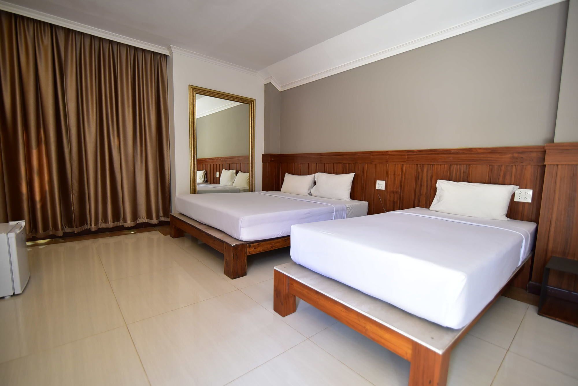 Fantasy Resort Nakhon Sawan Esterno foto